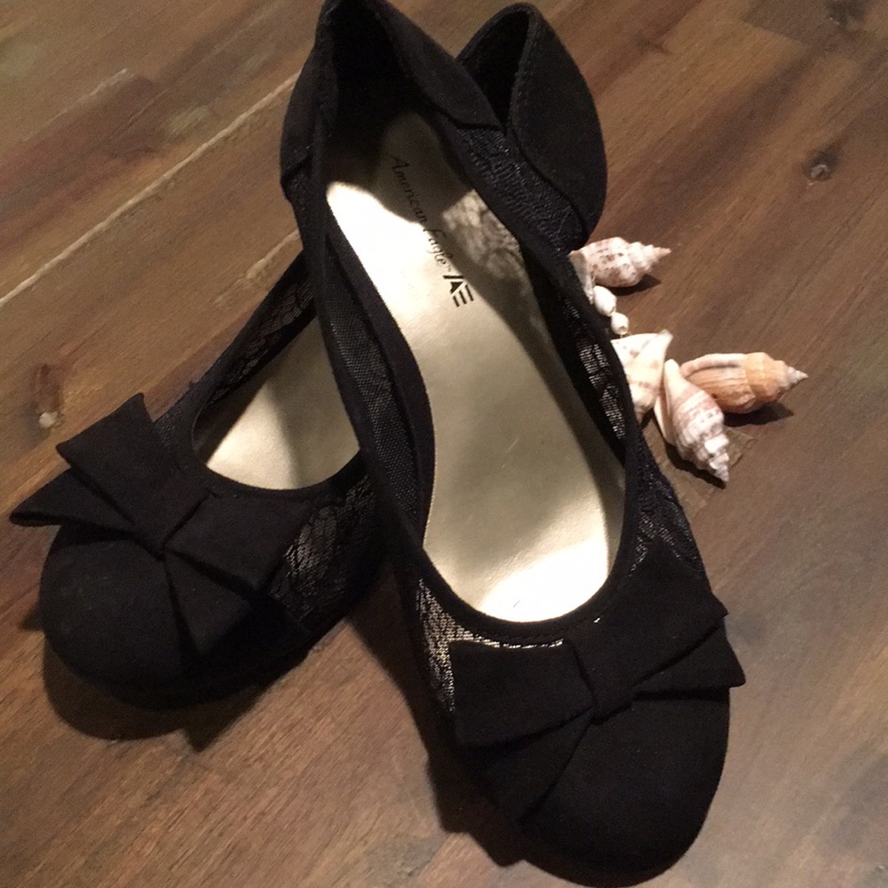 Girls lace heels